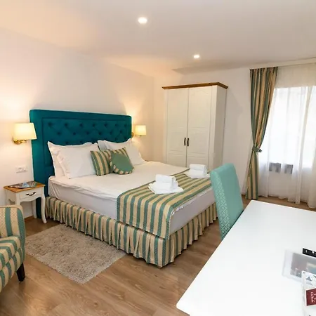 Citta Vecchia 4*