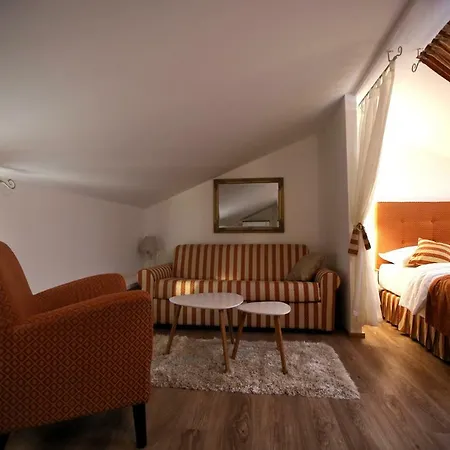 فندق مبيت وإفطار Citta Vecchia